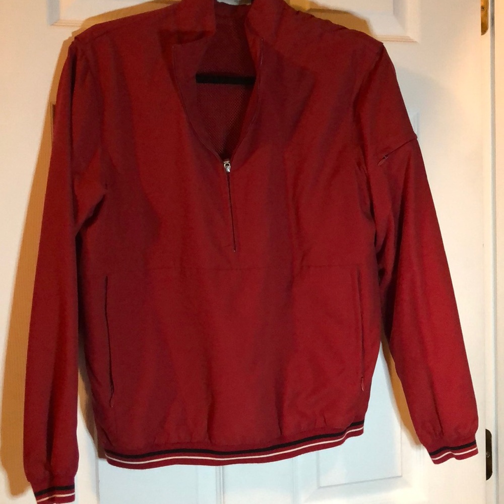 LizGolf Red pullover half zip jacket